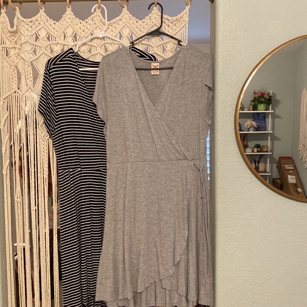 Black with white stripes. Worn but no stains